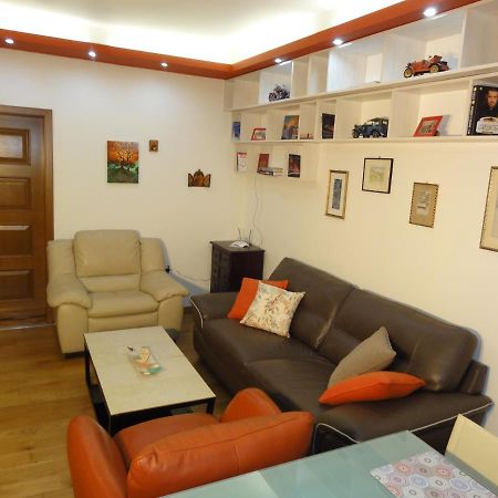 Apartment Sofia Lux Top Center Luaran gambar