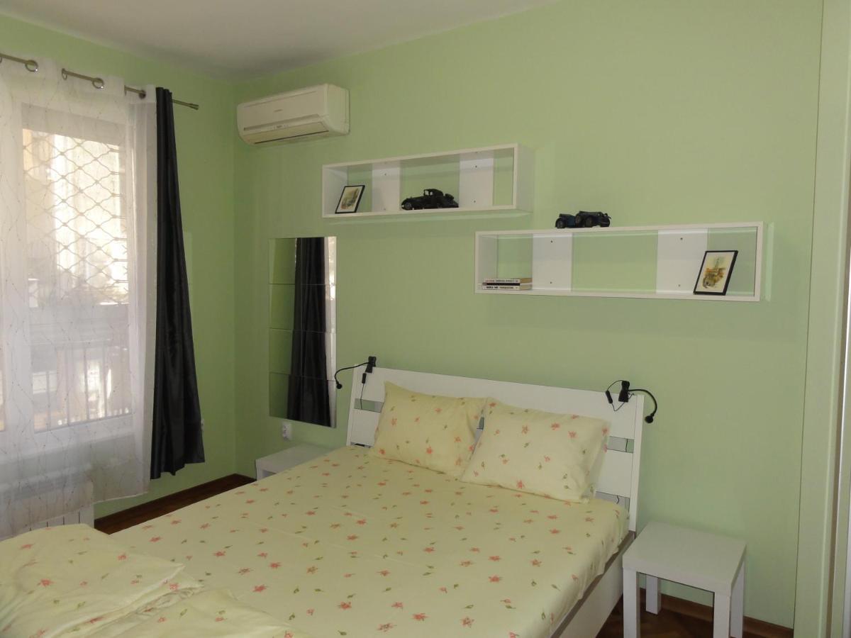Apartment Sofia Lux Top Center Luaran gambar